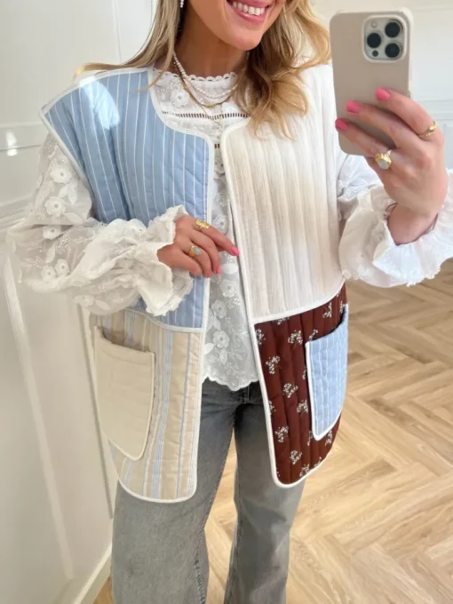 Stories From The Atelier Spring Love Vest White/Blue/Brown