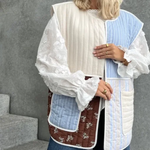 Stories From The Atelier Spring Love Vest White/Blue/Brown